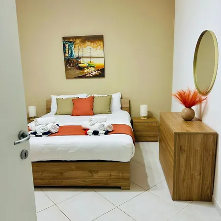 Wardina Maisonette Feriehus