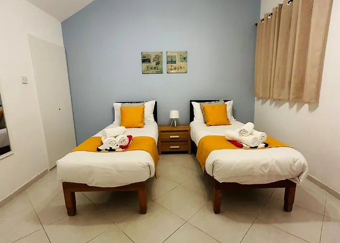 Wardina Maisonette *